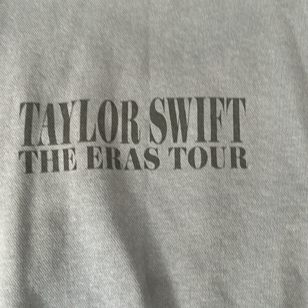 Taylor Swift Eras Tour Blue Crewneck (From Concert) - Picture 2 of 4